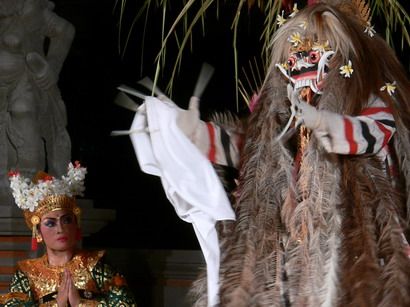 legong sudarsana dance