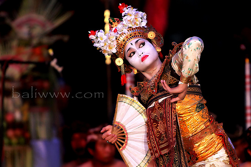 legong1